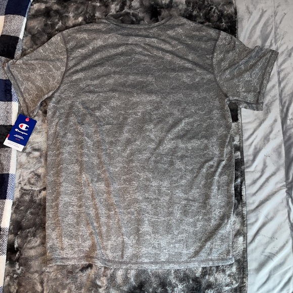 Champion sweat wicking shirt. Men’s size 2XL - Picture 6 of 6